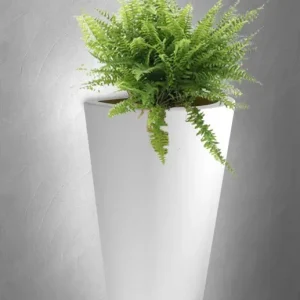 Aplique de pared con macetero modelo Teja con iluminación decorativa